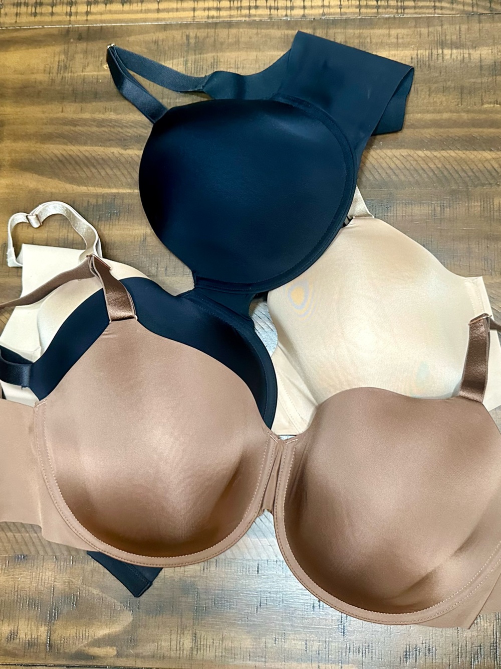Soma 3-Pack 360 Vanishing Back Bras